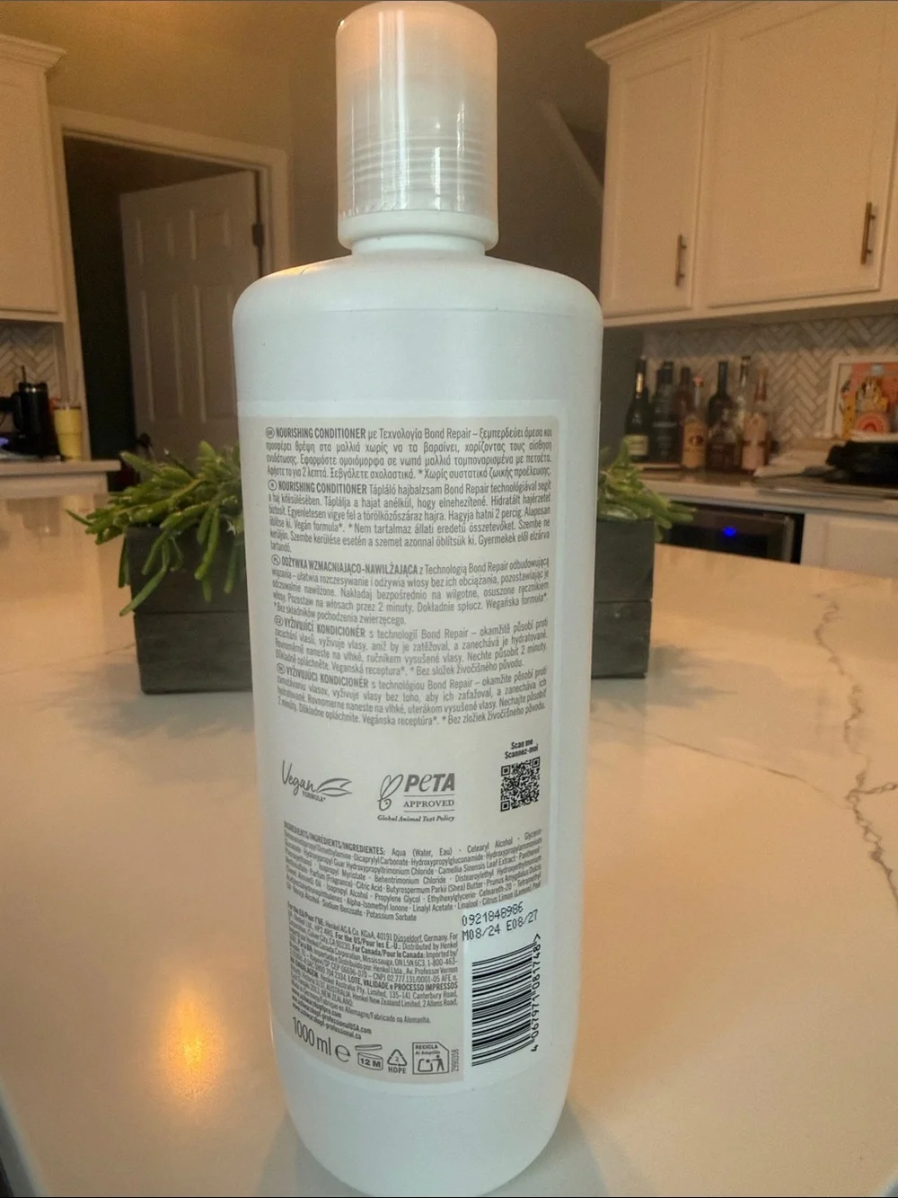 Schwarzkopf BlondMe Bond Repair Nourishing Conditioner - 1L